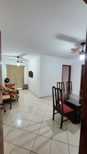Apartamento Praia Grande Ubatuba 100 metros da praia ótima localização